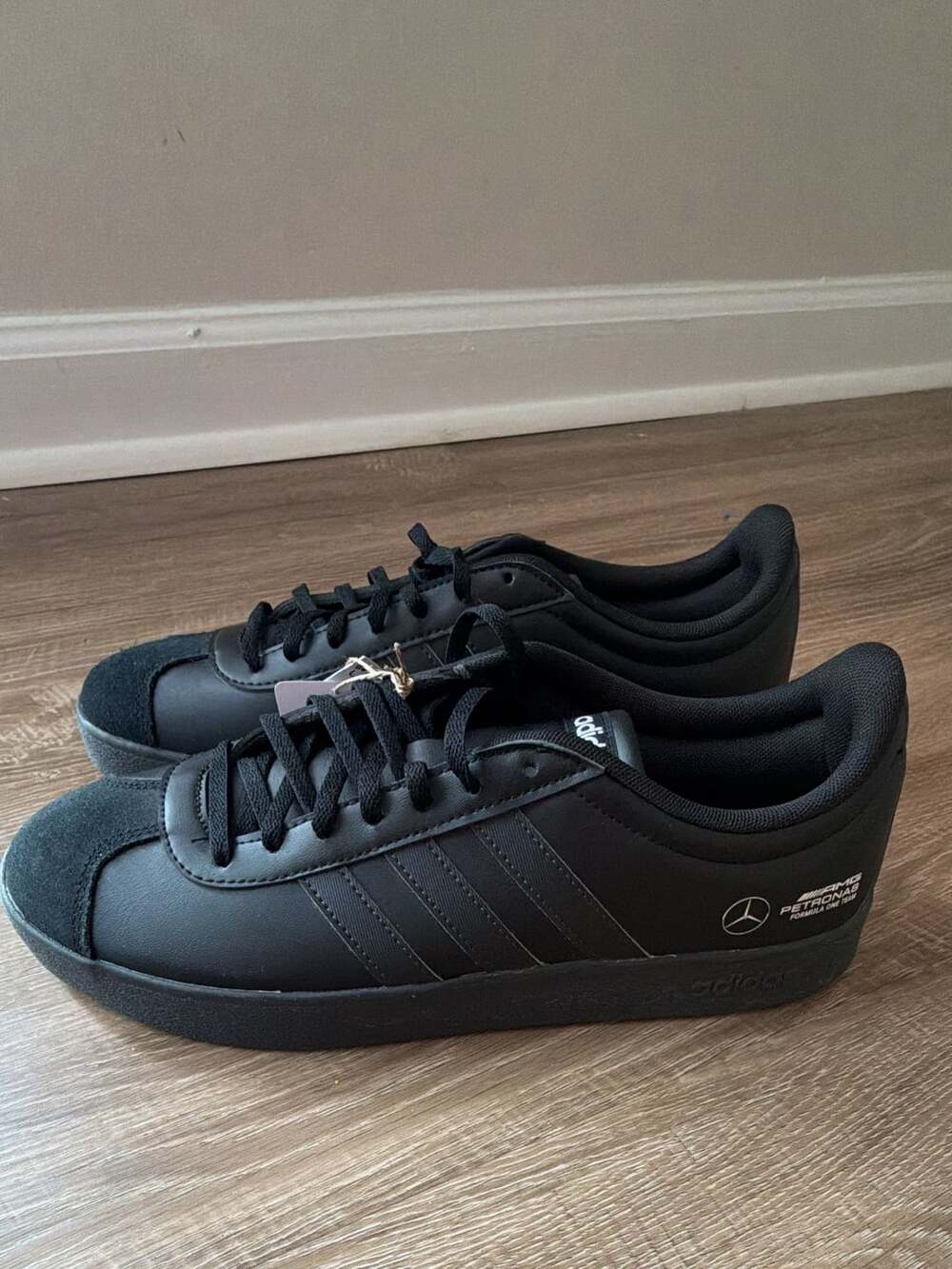 adidas MERCEDES AMG PETRONAS FORMULA ONE TEAM VL COURT SHOES - Black size 10